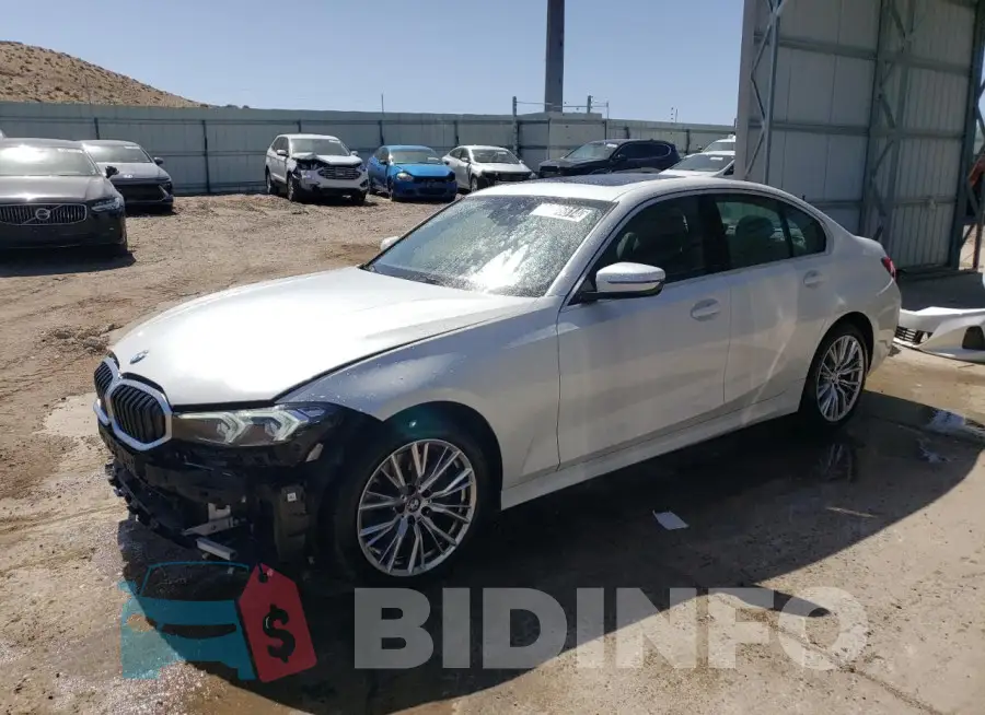 3MW89FF02R8D82423 Photo# 1