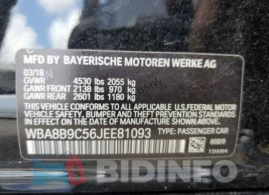 WBA8B9C56JEE81093 Photo# 12