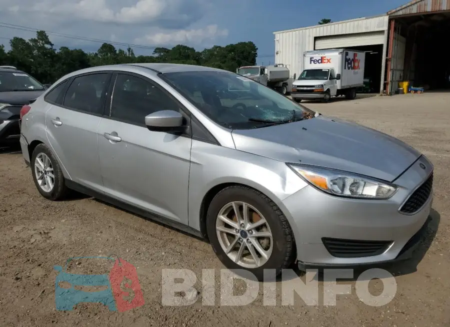 1FADP3F24JL279949 Photo# 4