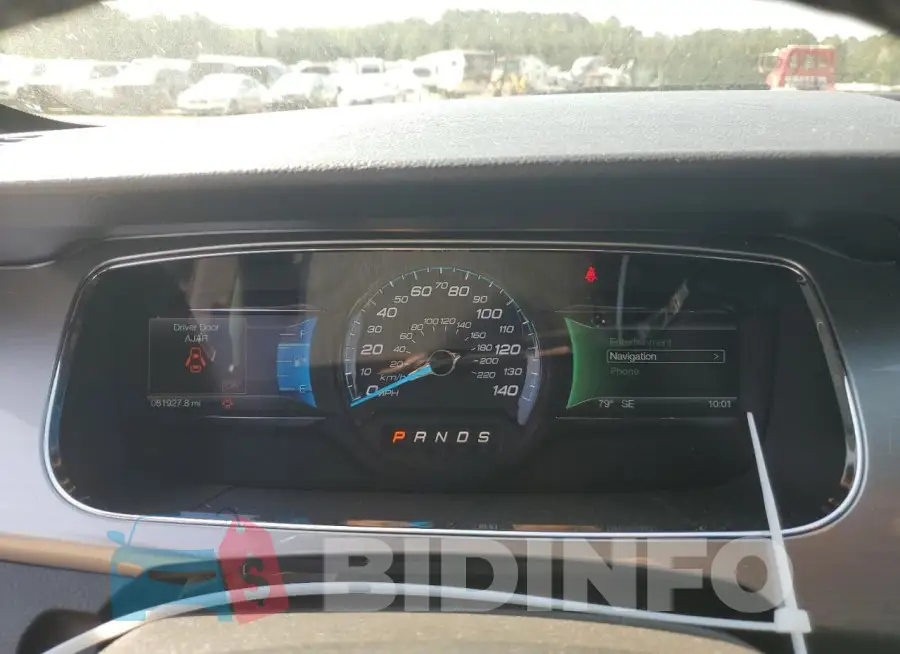 1FAHP2E84JG127616 Photo# 9
