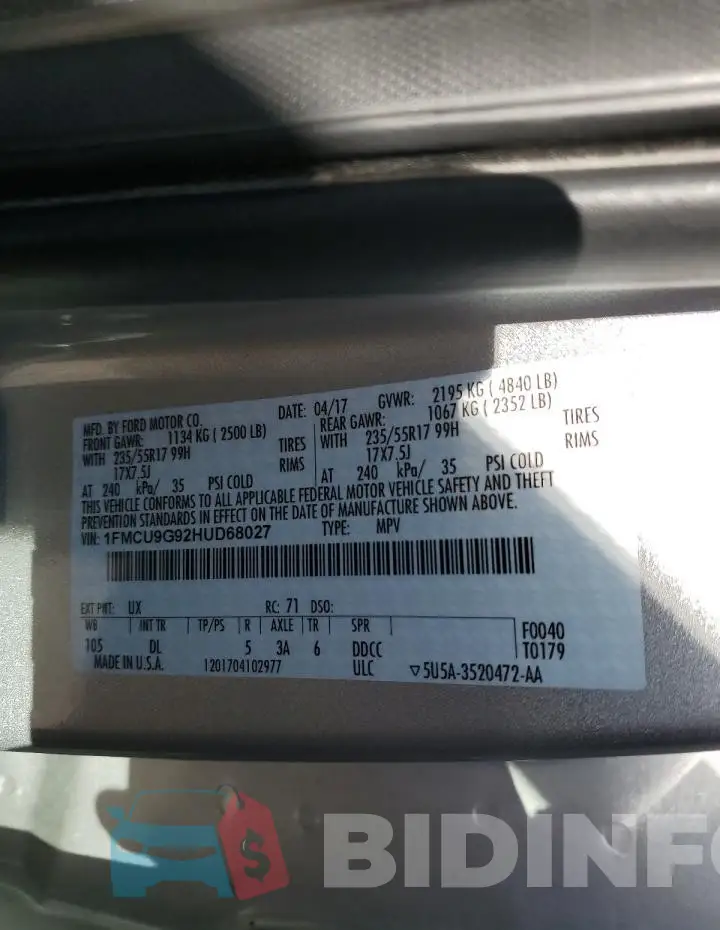 1FMCU9G92HUD68027 Photo# 13