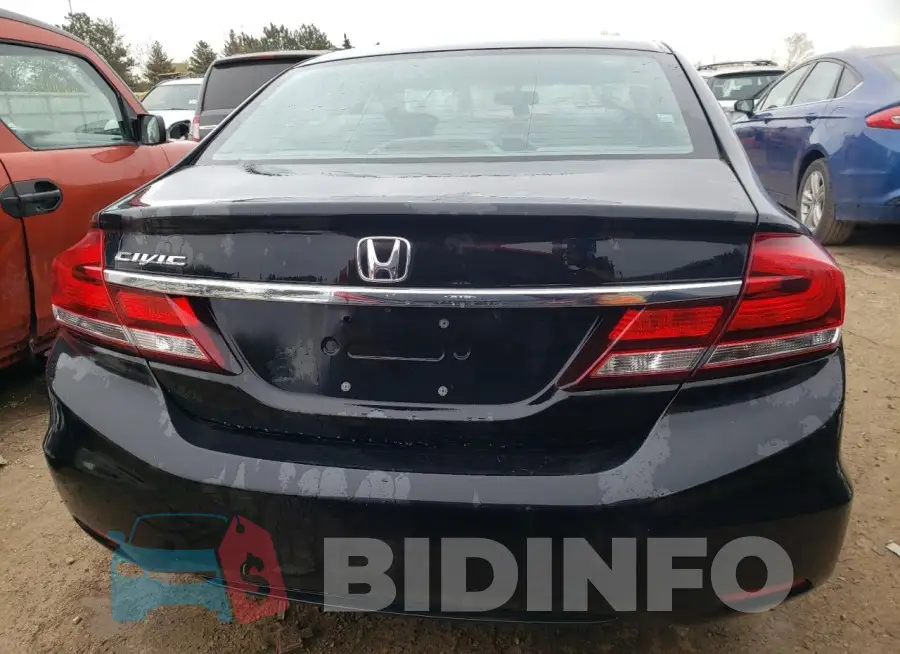 19XFB2F52FE049803 Photo# 6