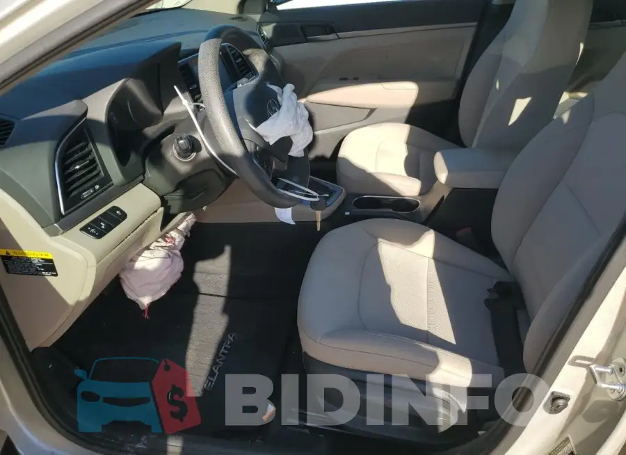 5NPD84LF7JH390262 Photo# 7