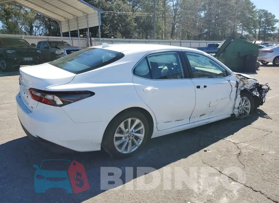 4T1C11AK2PU811653 Photo# 3