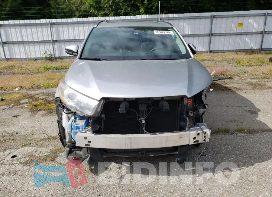 5TDJKRFH9FS224745 Photo# 5