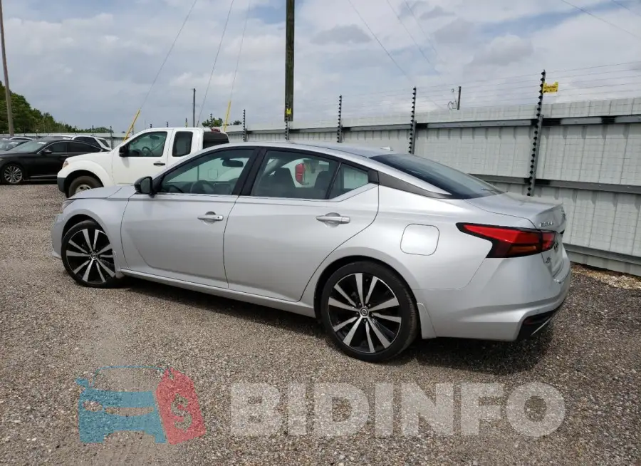 1N4BL4CV3LC259167 Photo# 2