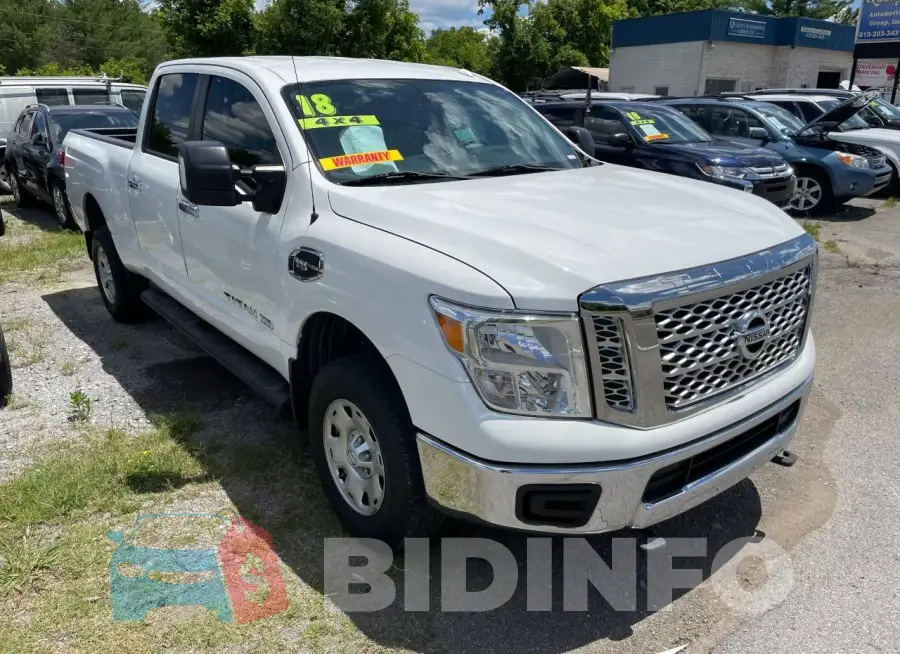 1N6AA1F35JN510922 Photo# 1