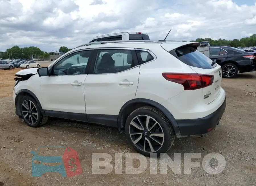 JN1BJ1CPXHW005237 Photo# 2