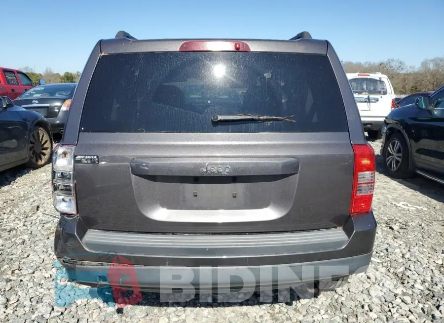 1C4NJPBBXFD149656 Photo# 6