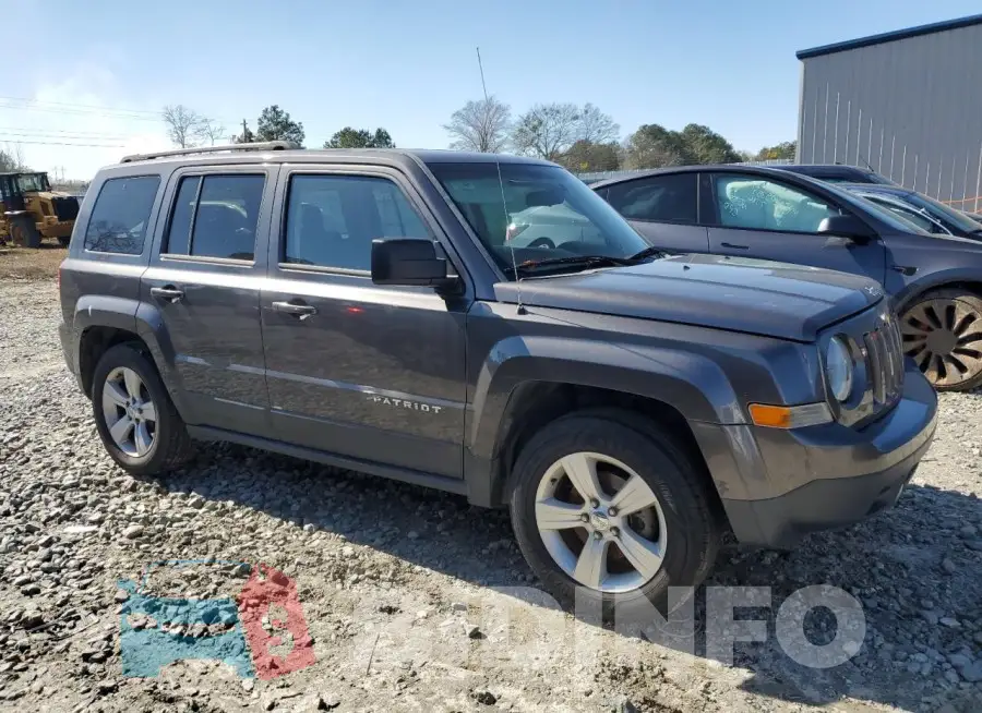1C4NJPBBXFD149656 Photo# 4