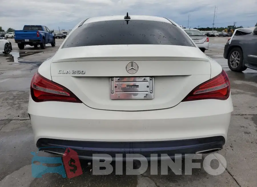 WDDSJ4EB9JN614403 Photo# 6