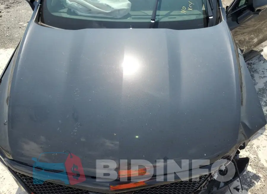 1GYFZER41RF100423 Photo# 11