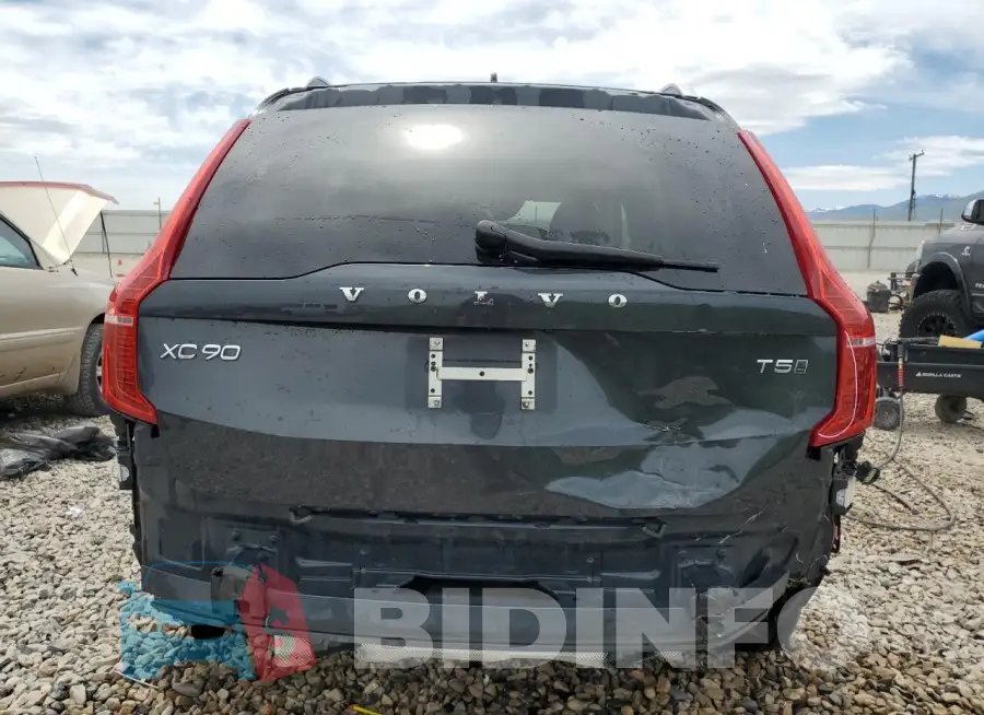 YV4102XK3G1079947 Photo# 6