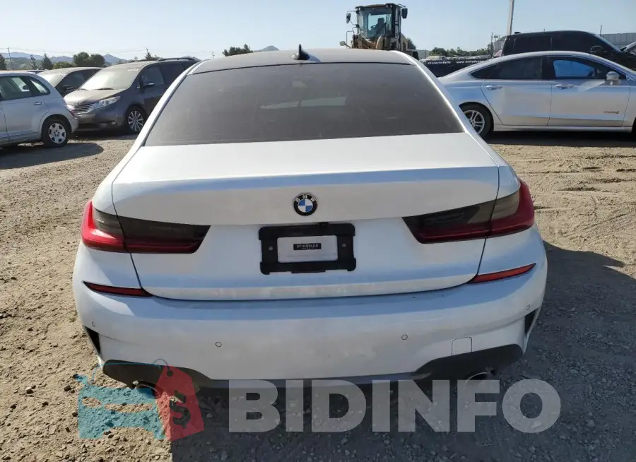 3MW5R1J05M8B82514 Photo# 6