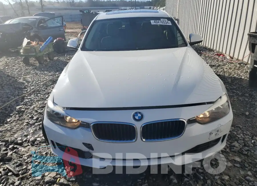 WBA3A5G54FNS90695 Photo# 5