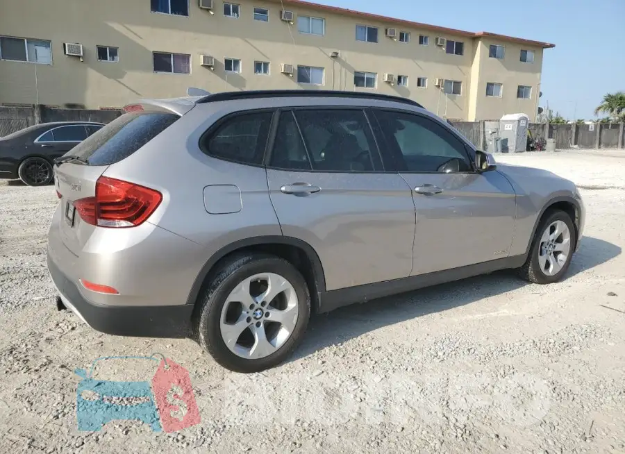 WBAVM1C58FV498979 Photo# 3