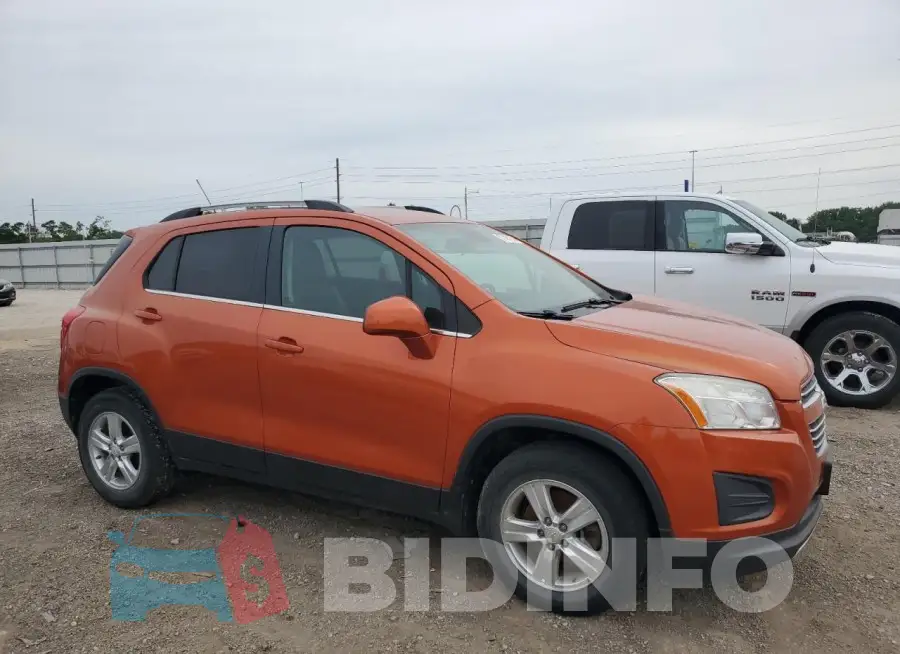 KL7CJLSB3FB068376 Photo# 4