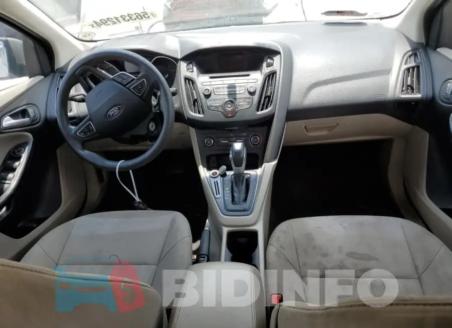 1FADP3F2XGL296652 Photo# 8