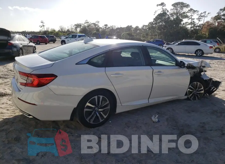 1HGCV3F13MA004528 Photo# 3