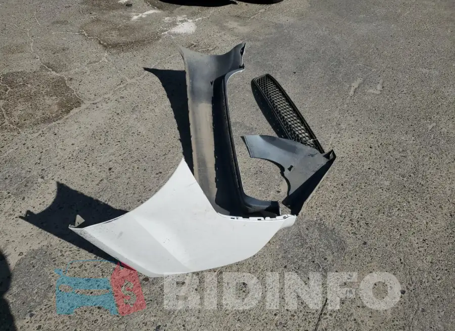 KMHE24L18GA041911 Photo# 12