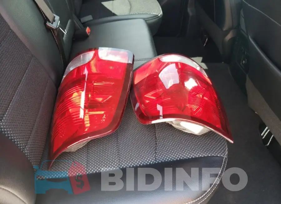 1C6RR6LT2JS239942 Photo# 12