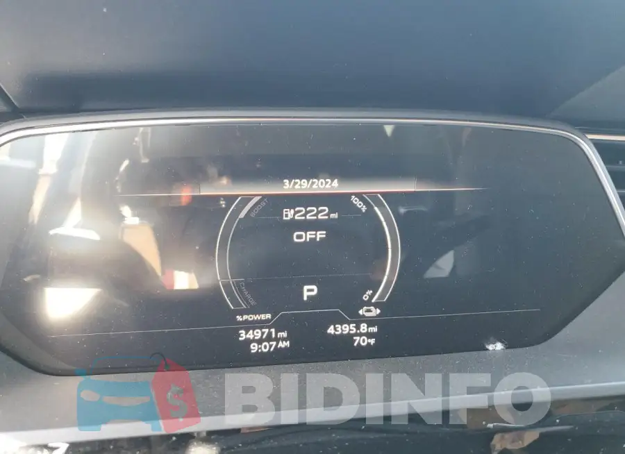 WA1LAAGE6MB015673 Photo# 9