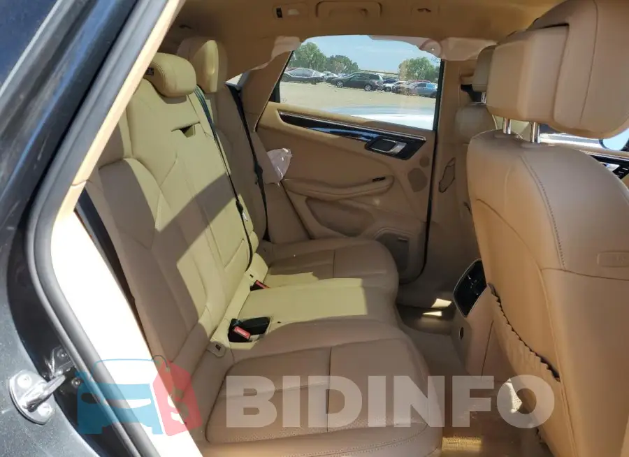 WP1AB2A55HLB15593 Photo# 10