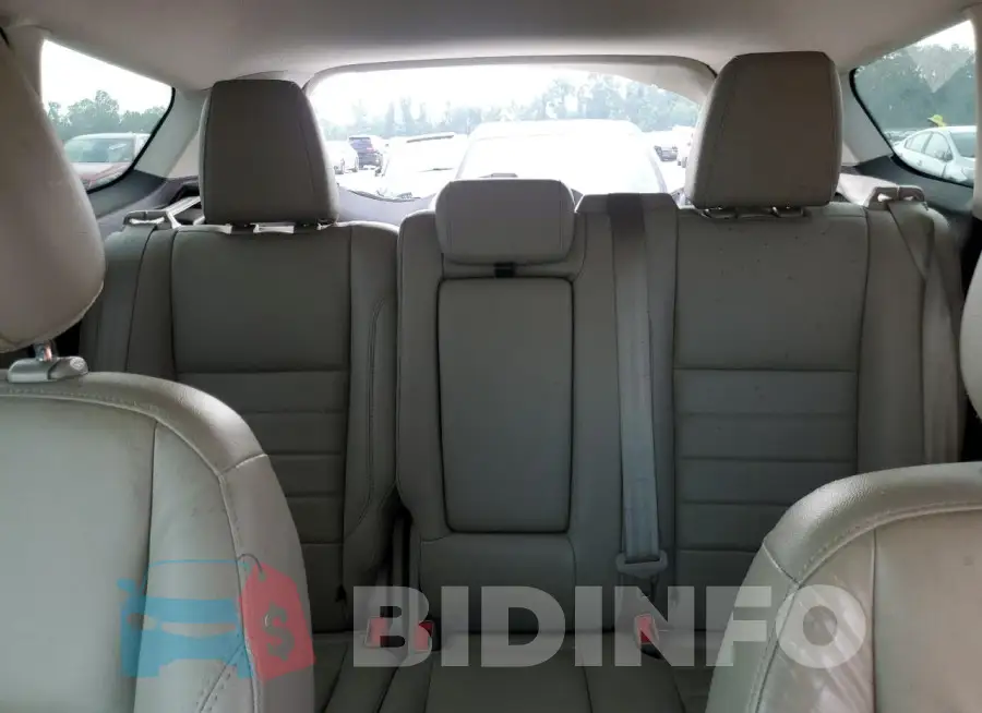 1FMCU0GX4GUB82319 Photo# 10