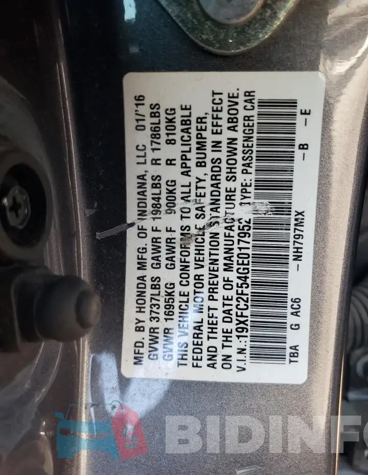 19XFC2F54GE017952 Photo# 12