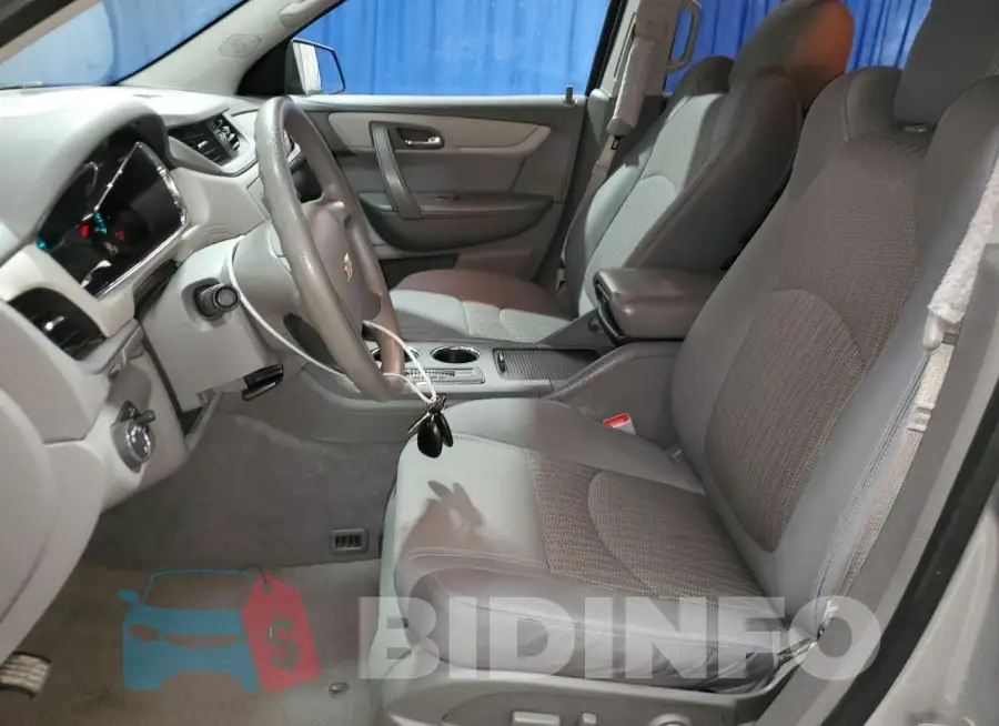 1GNKVFKD4FJ115594 Photo# 7