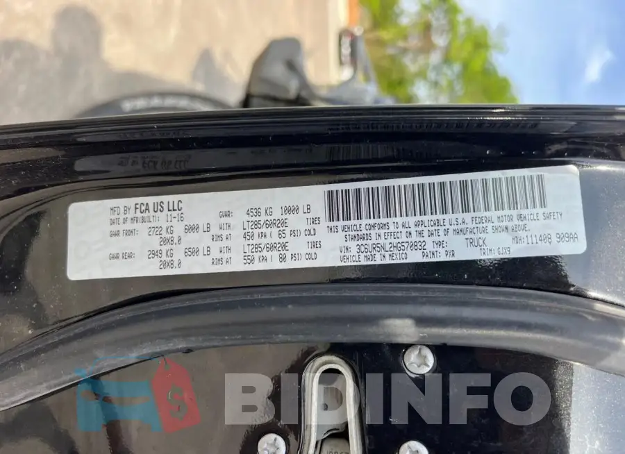 3C6UR5NL2HG570832 Photo# 10