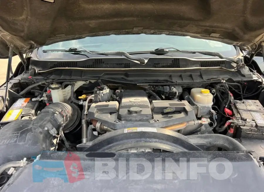 3C6UR5NL2HG570832 Photo# 7
