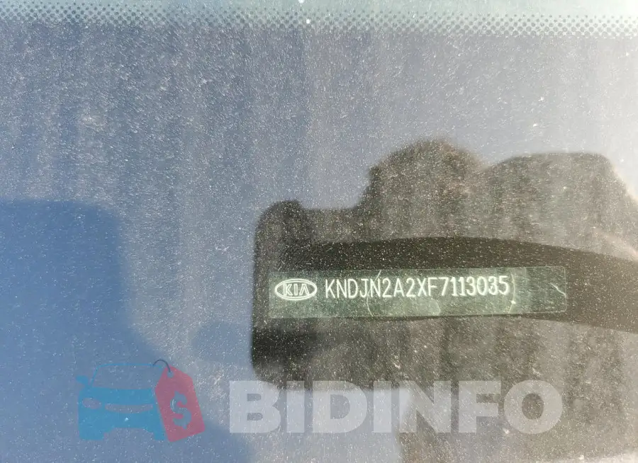 KNDJN2A2XF7113035 Photo# 13