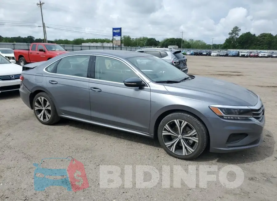 1VWSA7A37NC008235 Photo# 4