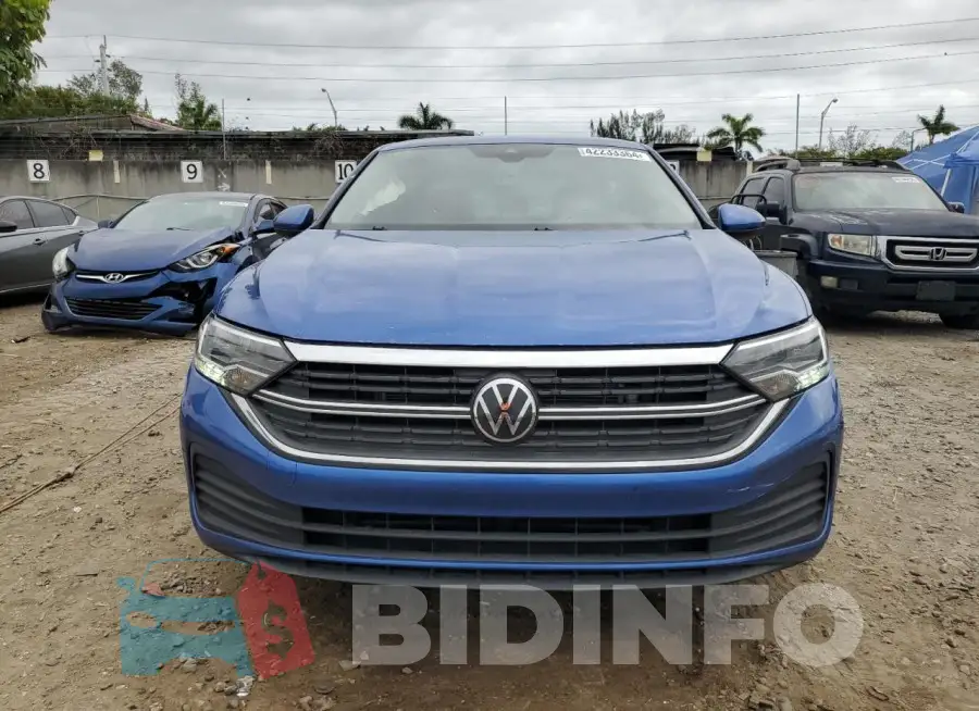 3VW5M7BU5PM040405 Photo# 5