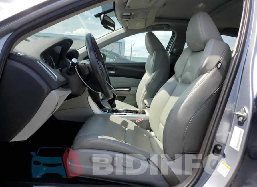 19UUB1F36FA028120 Photo# 7