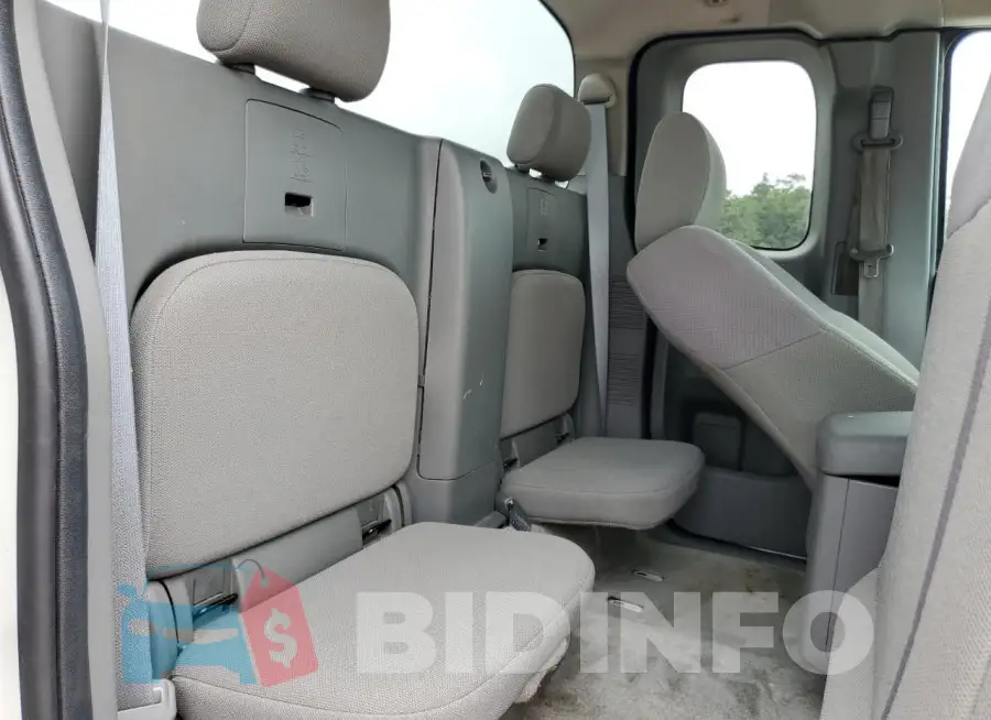 1N6BD0CT6JN741399 Photo# 10
