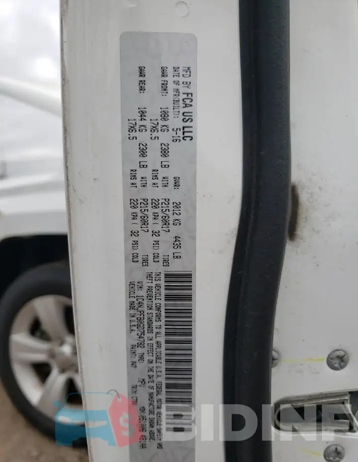 1C4NJPFB0GD754782 Photo# 14