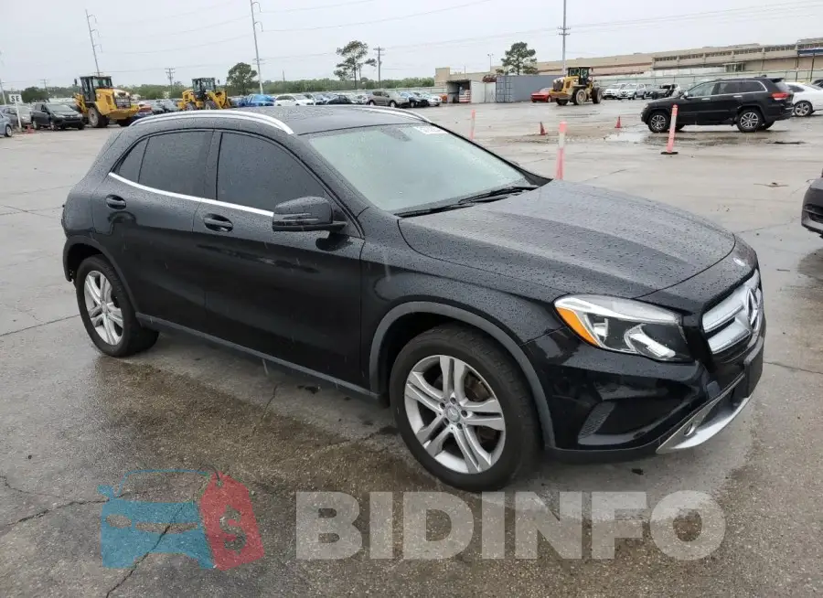 WDCTG4GB2FJ160286 Photo# 4