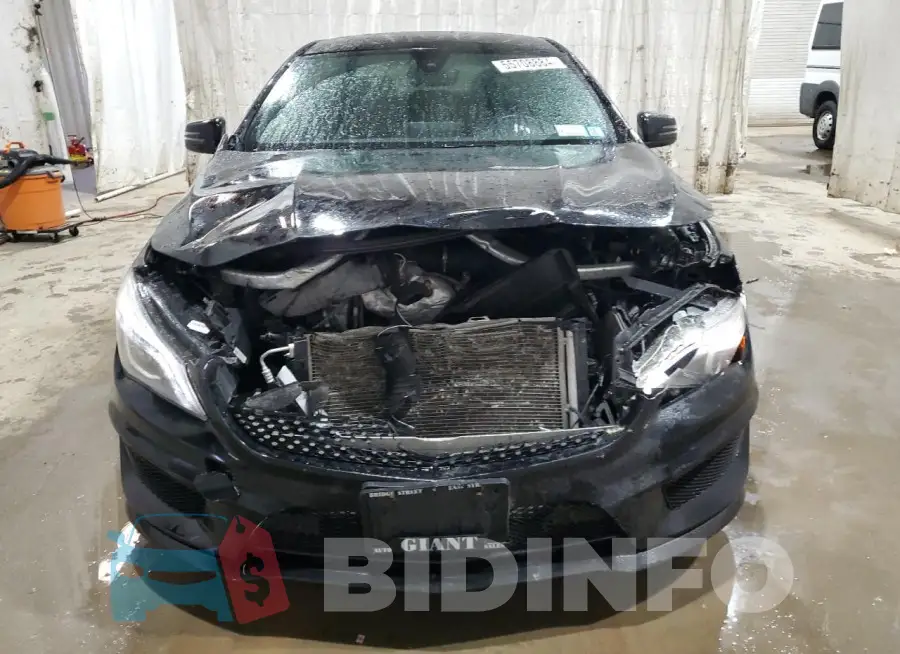 WDDSJ4GB0FN183373 Photo# 5