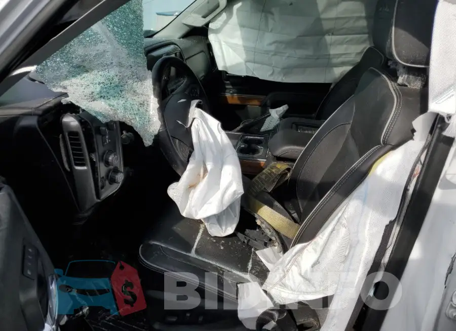 3GCUKTEC0JG130826 Photo# 7