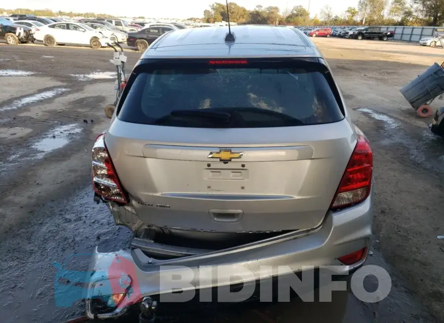KL7CJNSB9HB239498 Photo# 6