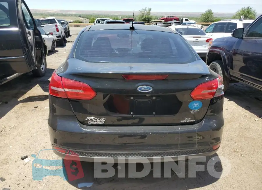 1FADP3F24GL400763 Photo# 6
