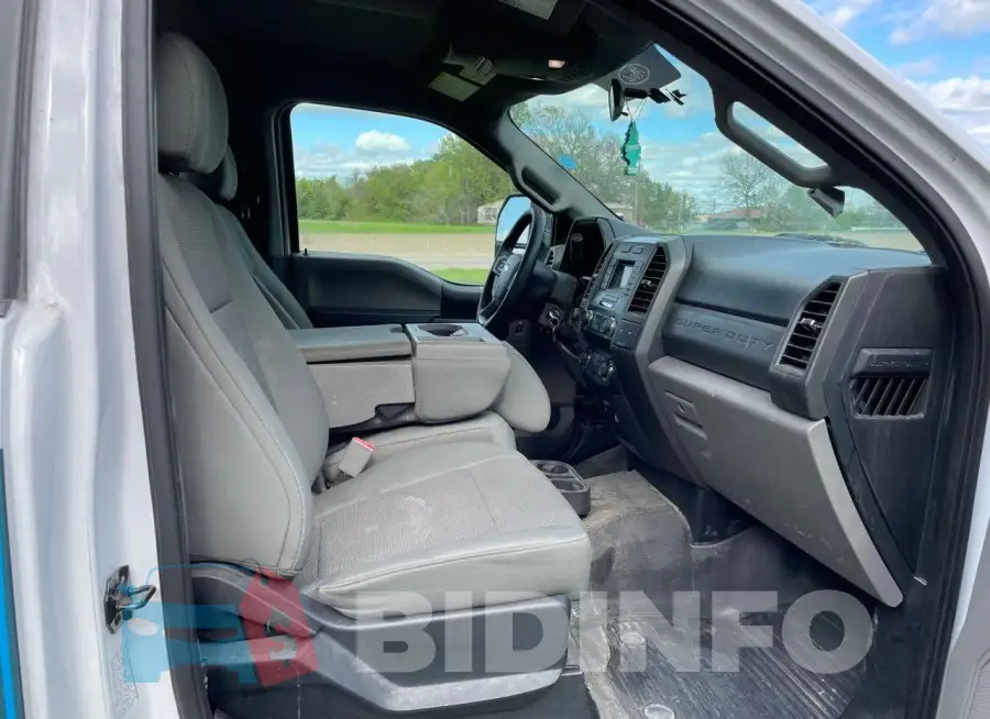 1FDRF3HT5KEC25134 Photo# 5