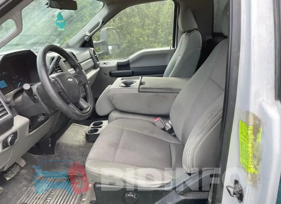 1FDRF3HT5KEC25134 Photo# 6