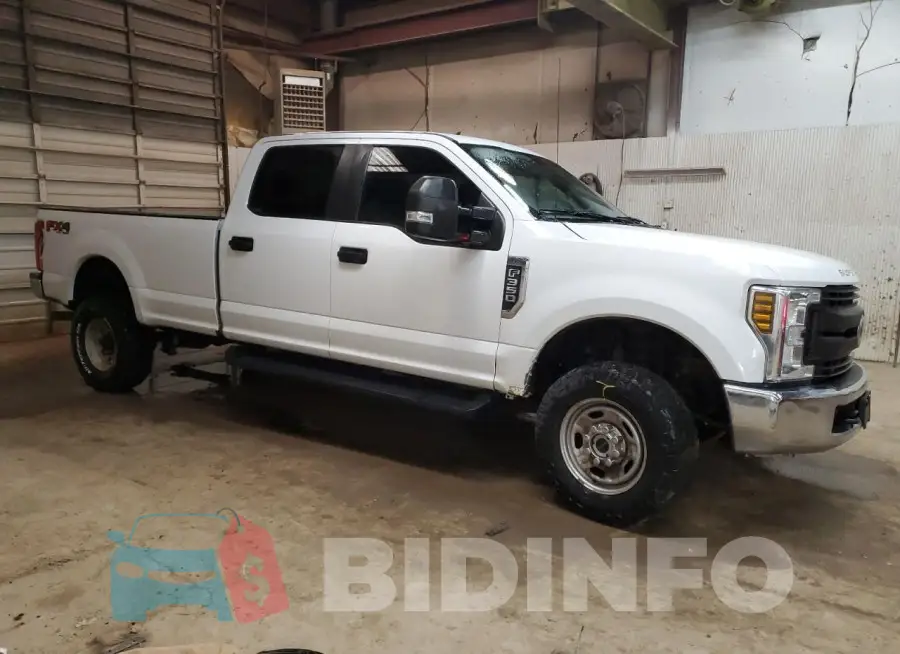 1FT8W3B62JEB44576 Photo# 4