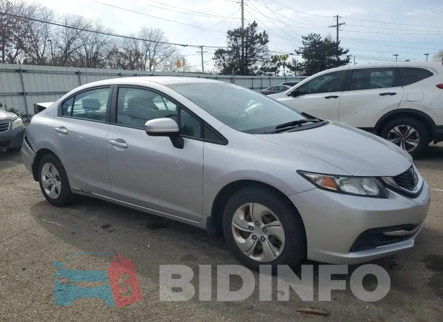19XFB2F53FE106526 Photo# 4