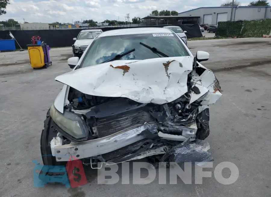 19XFB2F73FE028136 Photo# 5