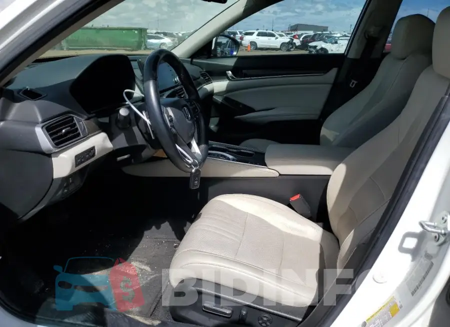 1HGCV2F90MA015860 Photo# 7