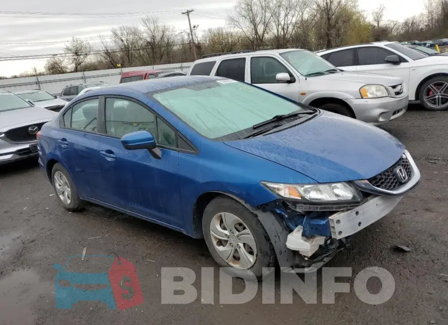 2HGFB2F52FH501643 Photo# 4